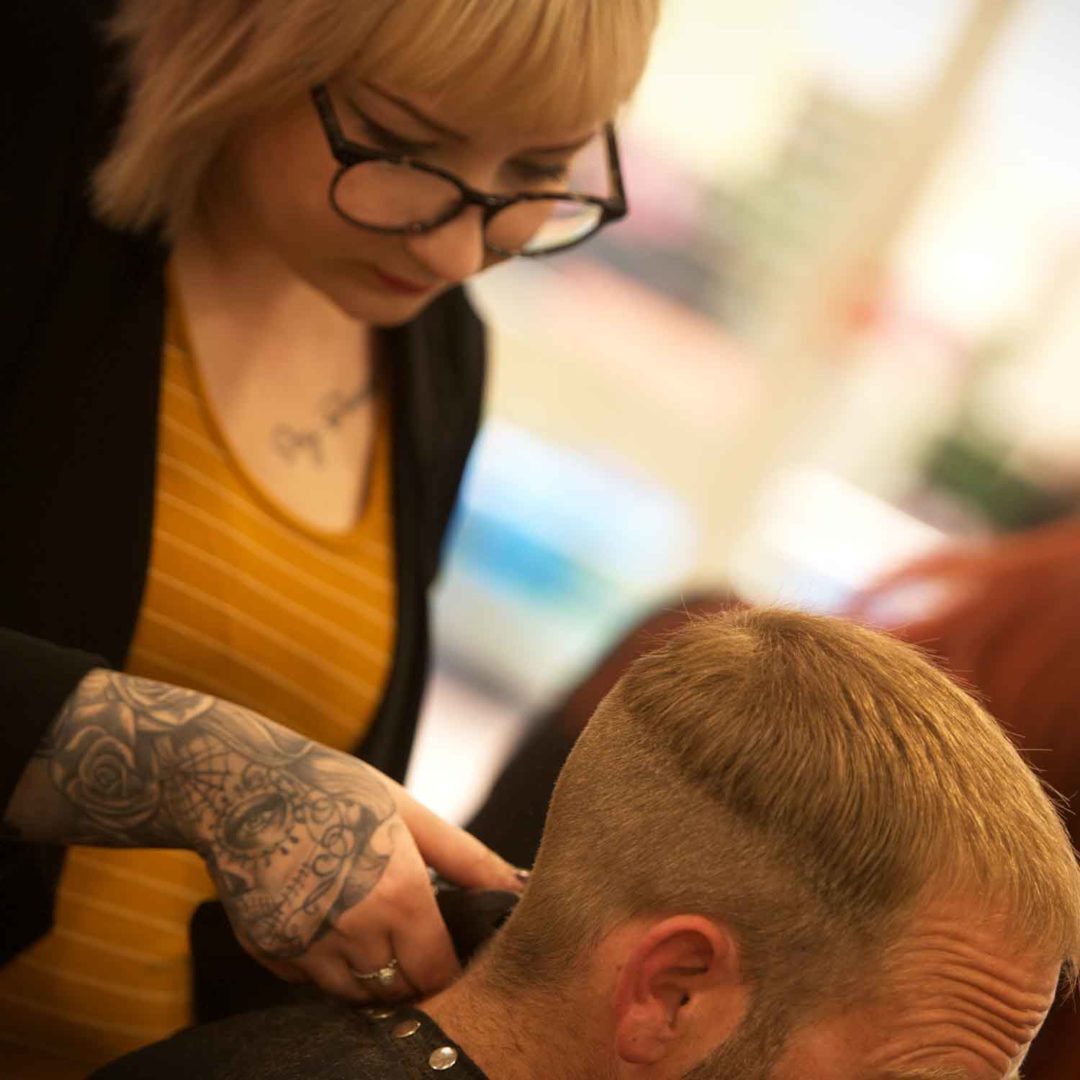 Bedford hairdressers | elliotts hairdressing salon