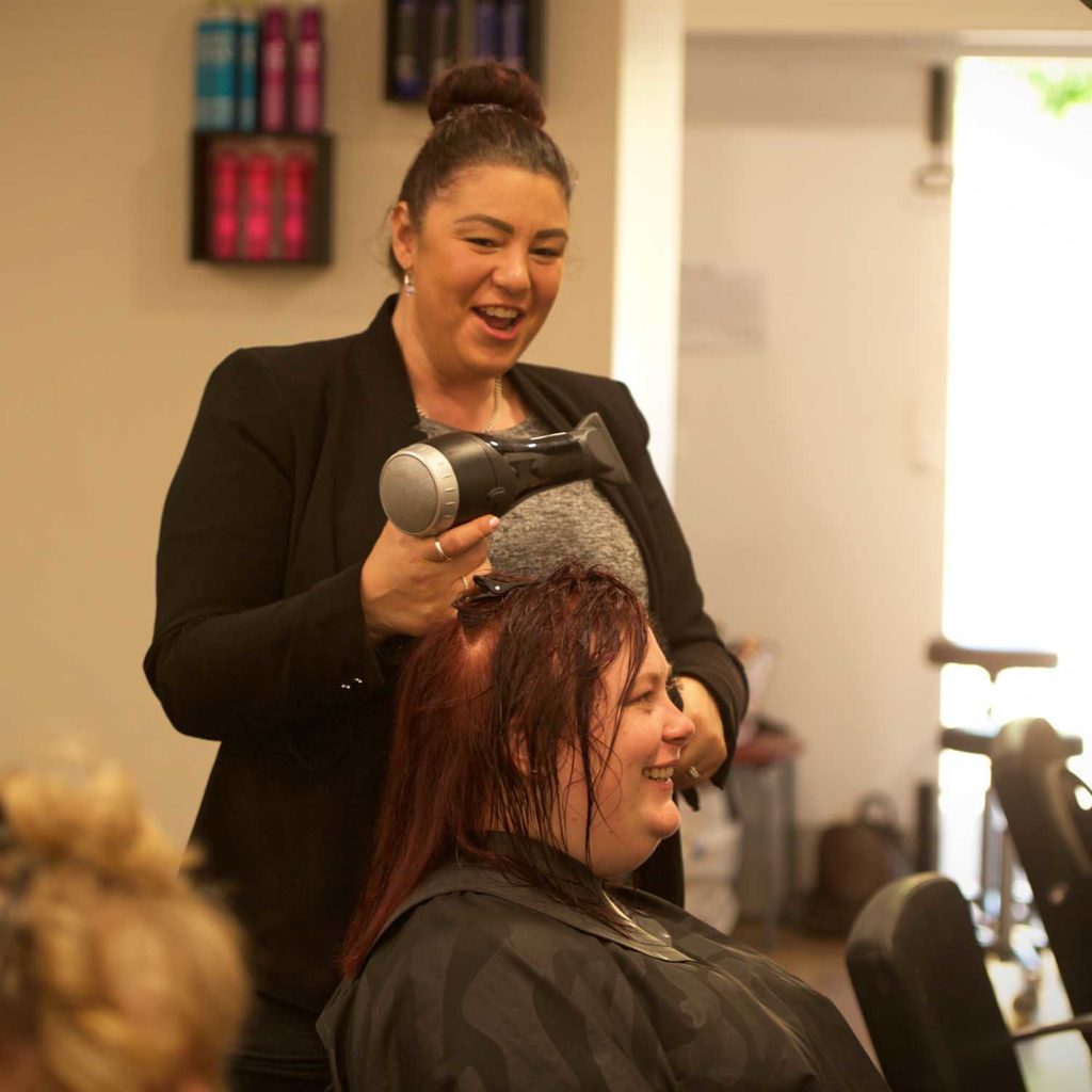 Bedford Hairdressers | Elliotts Hairdressing Salon