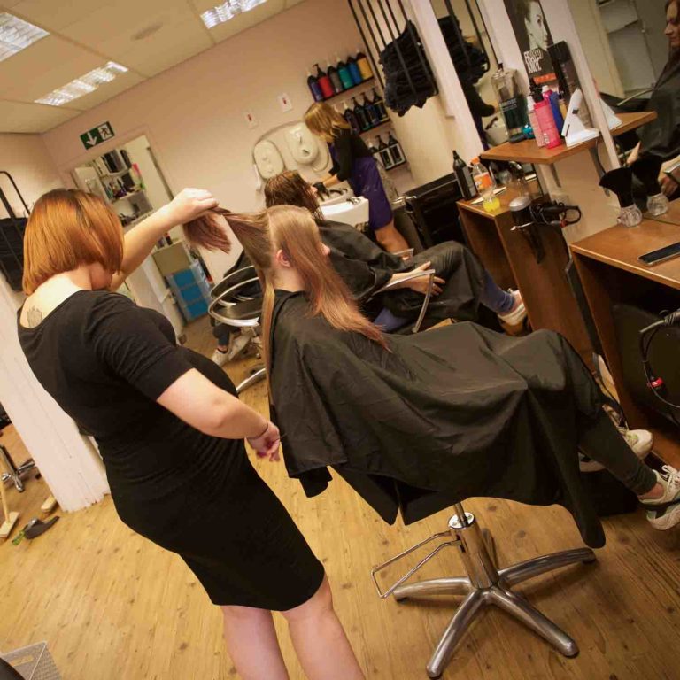 Milton Keynes Hairdressers Elliotts Hairdressing Salon