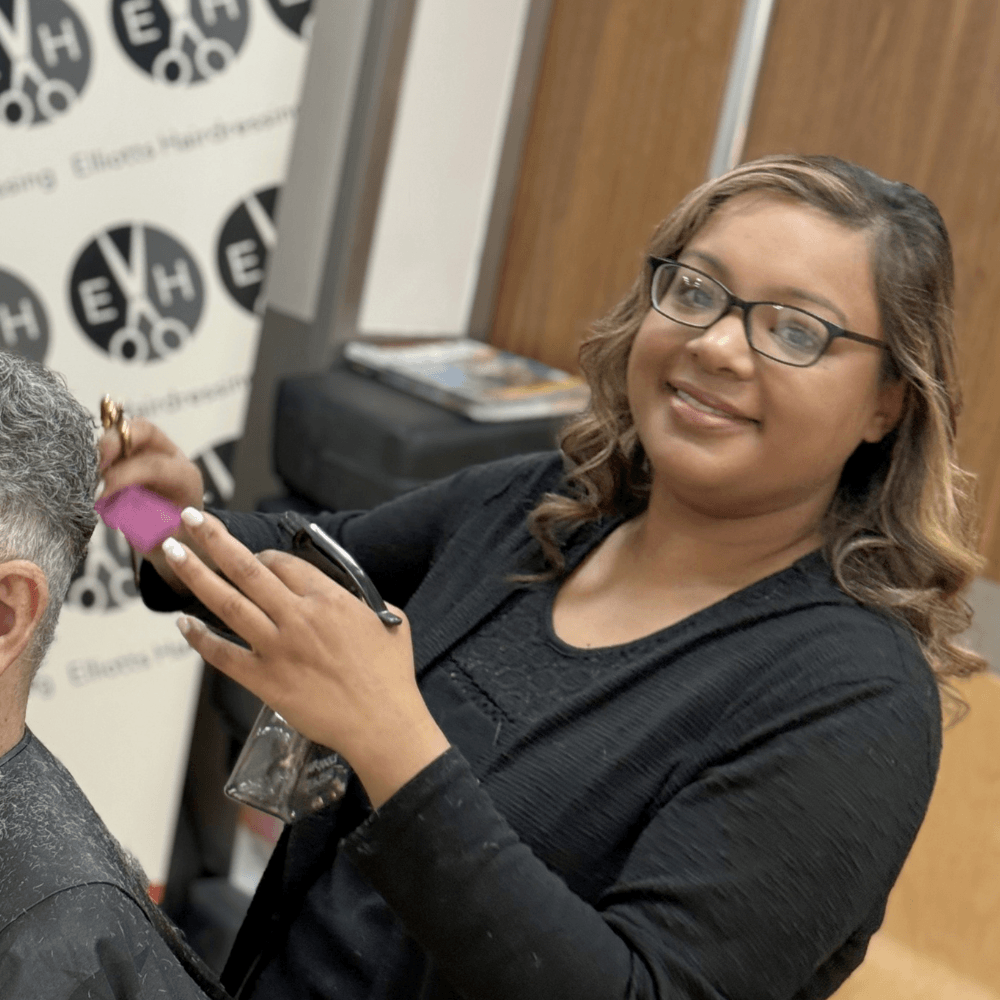 Sareeta - hairdresser at Elliotts Hairdressing Amblecote