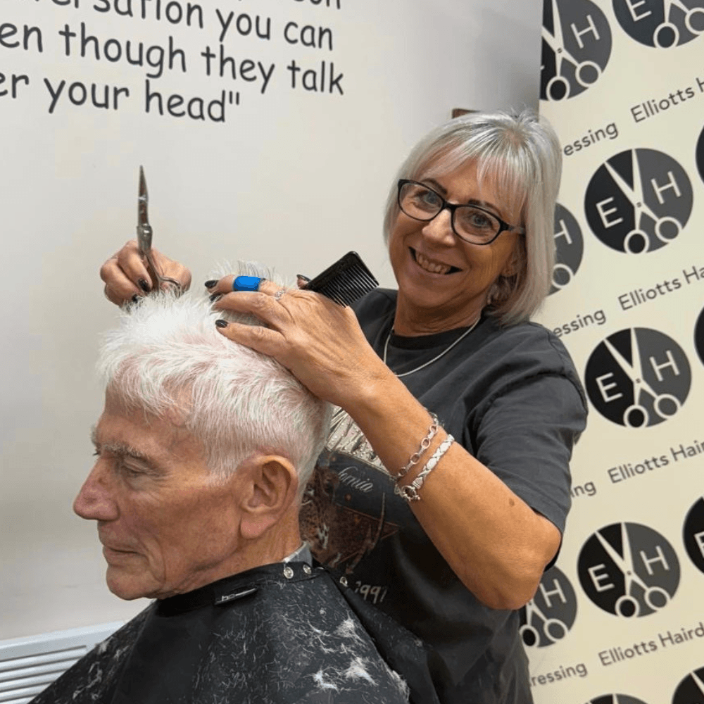 Vic - barber at Elliotts Hairdressing Amblecote